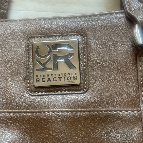 Kenneth Cole Reaction Tan Leather Handbag - Picture 2 of 7